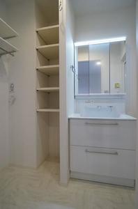 レフィアント 201号-8