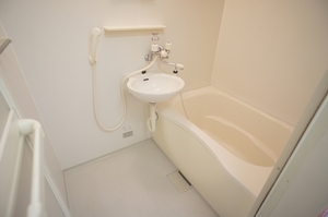 ハイツクレイン谷津 202号-5