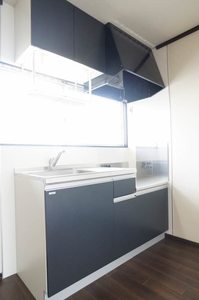 ドウェル若宮 202号-3