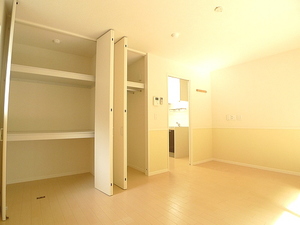 グランディヴィラおおたかの森 103号-5