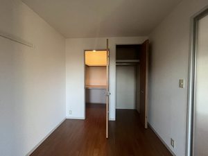 ヴィラージュ市川大町 302号-9