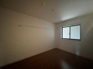 ヴィラージュ市川大町 302号-11