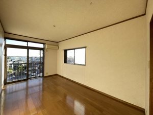 ガーデンヒルムラヤマ 205号-2