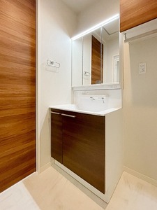 レ・リュイール 201号-4