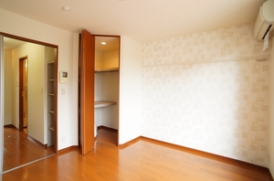 ルミエール・ソガ 201号-2