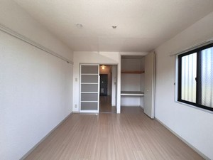 ウェルシェン小堤・Ⅱ 101号-1