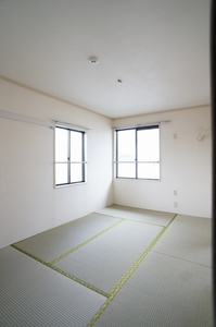 メゾン茜 201号-3