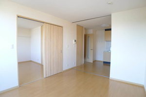 アンビション栗山 101号-2