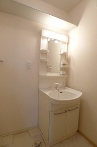 アンビション栗山 101号-8