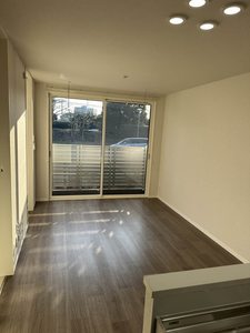 レジデンスアーク 102号-2