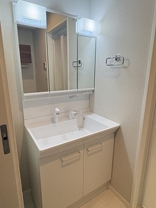 レジデンスアーク 108号-7