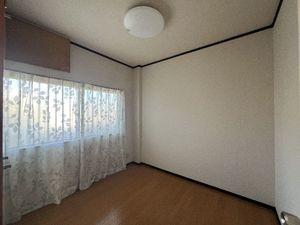 ヒルトップ・ガーデン 210号-4