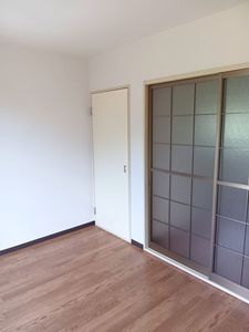 サニーフラット 201号-3