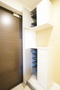 ＬＯＨＡＳ　ＲＯＯＭＳ 303号-11