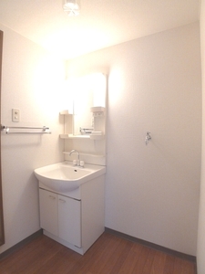 サン・ステージ 106号-8