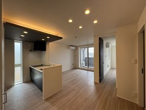 Ｍａｌｉｅｎａ 203号-5