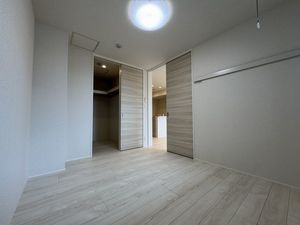 Ｍａｌｉｅｎａ 205号-8