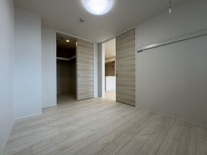 Ｍａｌｉｅｎａ 305号-9