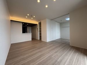 Ｍａｌｉｅｎａ 306号-8