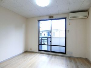 サン　ビレッジ 203号-2