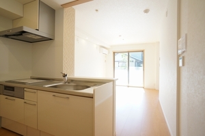 ヴィア　コリーナ 103号-2