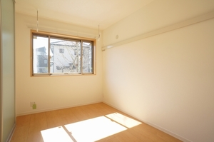 ヴィア　コリーナ 103号-4