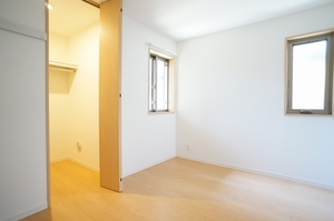 ヴィア　コリーナ 103号-6