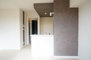 イゾーラ 203号-4