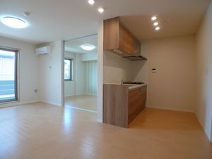 クレール本八幡 205号-3