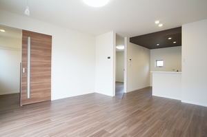 ＵＫコート 103号-2