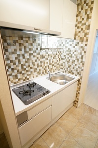 ジーエス　アドレット市川 202号-4