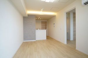 ブルー・アーパス 302号-2