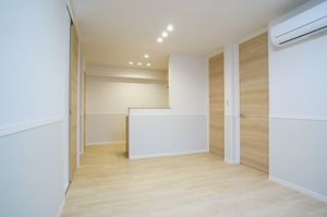 ヴァン・エ・ルミエール 301号-3