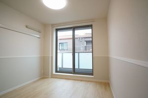 ヴァン・エ・ルミエール 301号-7