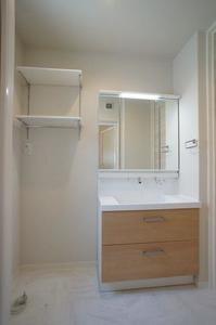 ヴィアソーレ妙典 201号-8