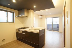 ビレッジ夏見 102号-3