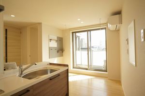 カステール 305号-2