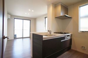 ドゥーメゾン田尻 201号-4