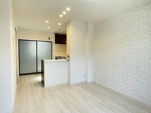 グリシーヌ 102号-2