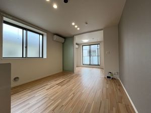 ドルフアルジョン 203号-2