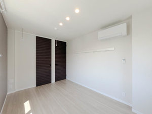 プレステージア稲荷木 201号-5