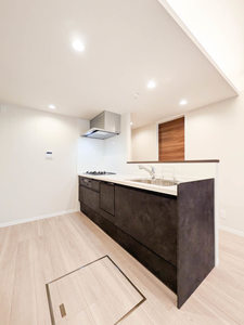 グランデアルベロ南八幡 107号-4