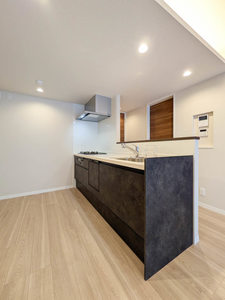 グランデアルベロ南八幡 206号-3