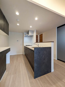 グランデアルベロ南八幡 208号-4