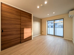 グランデアルベロ南八幡 301号-3