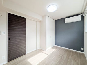 ＦＩＲＳＴ　ＳＣＥＮＥ　５番館 202号-8