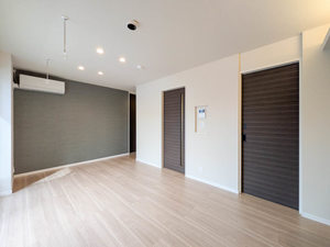 FIRST SCENE 5番館 302号-3