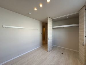 ベレオ　ユリ 103号-8