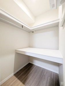 デルフィ陸番館 103号-7