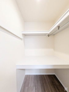 デルフィ陸番館 303号-8